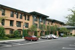 Отель Hampton Inn & Suites Agoura Hills Отель Hampton Inn & Suites Agoura Hills