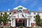 Отель Holiday Inn Express Hotel & Suites Charleston - North Отель Holiday Inn Express Hotel & Suites Charleston - North