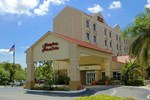 Отель Hampton Inn & Suites Fort Lauderdale Airport Отель Hampton Inn & Suites Fort Lauderdale Airport