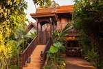 Отель Golden Teak Home Resort Отель Golden Teak Home Resort