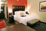 Отель Hampton Inn Birmingham/Leeds Отель Hampton Inn Birmingham/Leeds