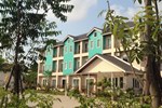 Отель Green Apple Villa Отель Green Apple Villa