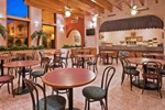 Отель Holiday Inn Express Chihuahua Отель Holiday Inn Express Chihuahua