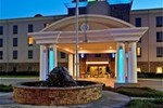 Отель Holiday Inn Express & Suites College Отель Holiday Inn Express & Suites College