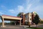 Отель Holiday Inn Express Hotel & Suites Detroit - Farmington Hills Отель Holiday Inn Express Hotel & Suites Detroit - Farmington Hills