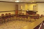 Отель Holiday Inn Express Hotel & Suites Lincoln-Roseville Area Отель Holiday Inn Express Hotel & Suites Lincoln-Roseville Area