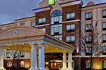 Отель Holiday Inn Express Nashville-Opryland Отель Holiday Inn Express Nashville-Opryland