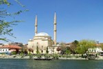 Отель İpekyolu Konukevi Отель İpekyolu Konukevi