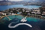 Отель Liona Mare Suites Отель Liona Mare Suites