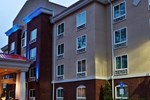 Отель Holiday Inn Express Hotel & Suites Savannah Midtown Отель Holiday Inn Express Hotel & Suites Savannah Midtown