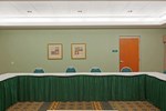 Отель Holiday Inn Manchester Airport Отель Holiday Inn Manchester Airport