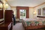 Отель Knights Inn Florence Отель Knights Inn Florence