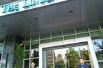 Отель Linden Suites Отель Linden Suites