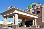 Отель Holiday Inn Express Hotel & Suites Lewisburg Отель Holiday Inn Express Hotel & Suites Lewisburg