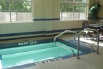 Отель Holiday Inn Hotel and Suites-Kamloops Отель Holiday Inn Hotel and Suites-Kamloops
