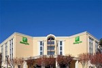 Отель Holiday Inn Patriots Point Отель Holiday Inn Patriots Point