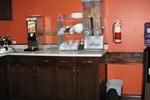 Отель Howard Johnson Kelowna Отель Howard Johnson Kelowna