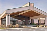Отель Ramada Columbus North Отель Ramada Columbus North