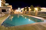 Отель Shilo Inn Airport Отель Shilo Inn Airport