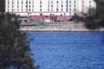 Отель Radisson Bay Front Отель Radisson Bay Front