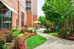 Отель Staybridge Suites Chattanooga Downtown - Convention Center Отель Staybridge Suites Chattanooga Downtown - Convention Center