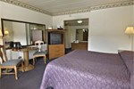Отель Travelodge Hot Springs Отель Travelodge Hot Springs