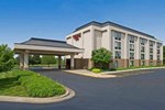Отель Hampton Inn Kansas City - Airport Отель Hampton Inn Kansas City - Airport