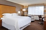 Отель Sheraton at the Falls Отель Sheraton at the Falls