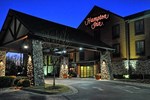 Отель Hampton Inn Kansas City Village West Отель Hampton Inn Kansas City Village West