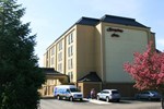 Отель Hampton Inn Portsmouth Отель Hampton Inn Portsmouth