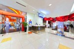 Отель HARRIS Hotel and Conventions Kelapa Gading Jakarta Отель HARRIS Hotel and Conventions Kelapa Gading Jakarta