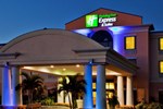 Отель Holiday Inn Express Lake Okeechobee Отель Holiday Inn Express Lake Okeechobee