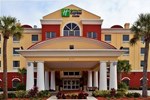 Отель Holiday Inn Express St. Petersburg North (I-275) Отель Holiday Inn Express St. Petersburg North (I-275)