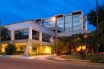 Отель Howard Johnson Centro Cardiovascular San Juan Отель Howard Johnson Centro Cardiovascular San Juan