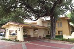 Отель La Quinta Inn University Отель La Quinta Inn University