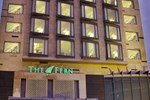 Отель The Fern - An Ecotel Hotel Отель The Fern - An Ecotel Hotel