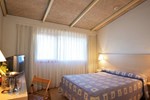 Отель Basic Hotel Отель Basic Hotel