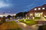 Отель Severin Hotel & Conference Centre Отель Severin Hotel & Conference Centre