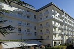 Отель Grand Hôtel des Thermes Отель Grand Hôtel des Thermes