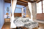 Отель Posada Doña Urraca Отель Posada Doña Urraca