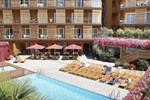 Отель Fergus Plaza Paris SPA Отель Fergus Plaza Paris SPA