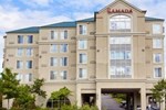 Отель Ramada Suites SeaTac Airport Отель Ramada Suites SeaTac Airport