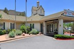 Отель Quality Inn and Suites Garden of the Gods Отель Quality Inn and Suites Garden of the Gods