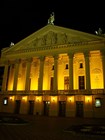 Театр оперы и балета ночью