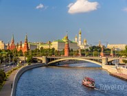 Вид на Москву-реку и московский кремль