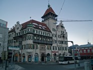Здание Sparkasse на площади Oberer Stadtplatz 