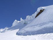 Снежный покров ледника Монте-Роза
