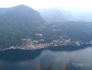 Вид Кампионе-д’Италия с противоположного берега озера Лугано