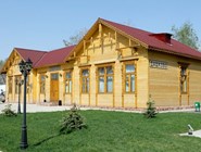 Деревянный вокзал станции Дашково