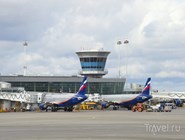 Самолеты перед терминалом D аэропорта Шереметьево